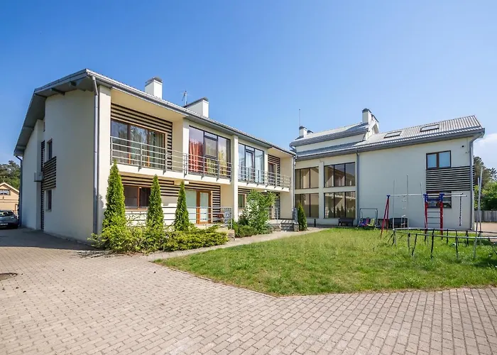 New!!!Townhouse Three Floors!!!